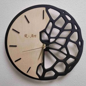 Nástenné drevené hodiny - R - Art